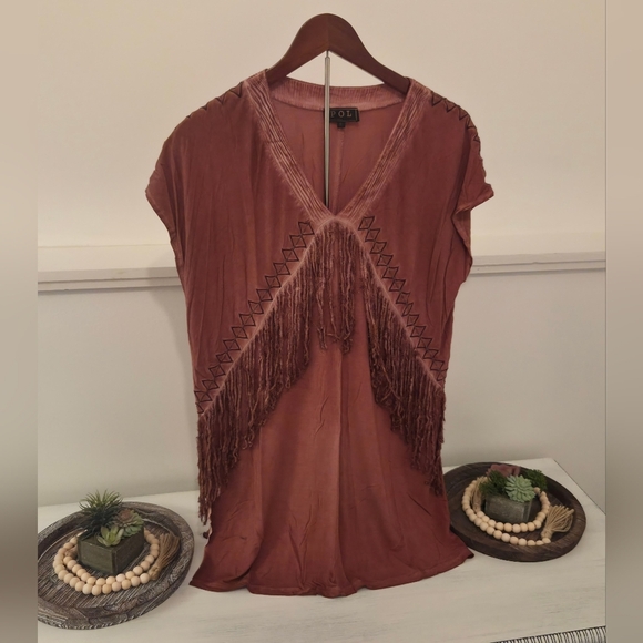 POL Tops - POL Burgundy Asymmetrical Cap Sleeve Blouse W/Fringe Embellishments & Side Slit